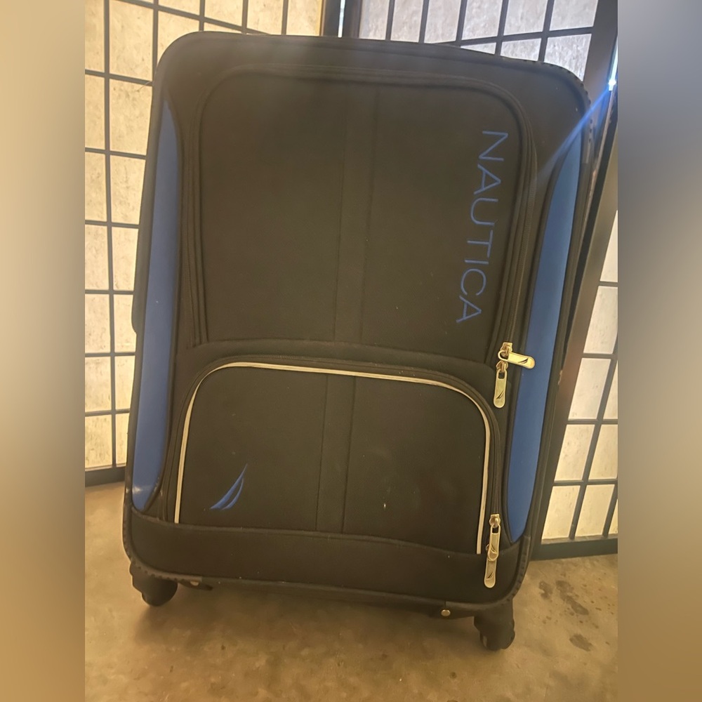 Nautica Black and Blue Travel Bag
